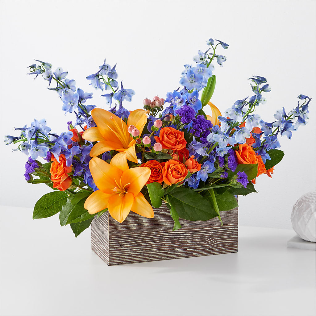 Radiant Citrus Box Bouquet – SIXTO'S FLOWER SHOP, Union City NJ