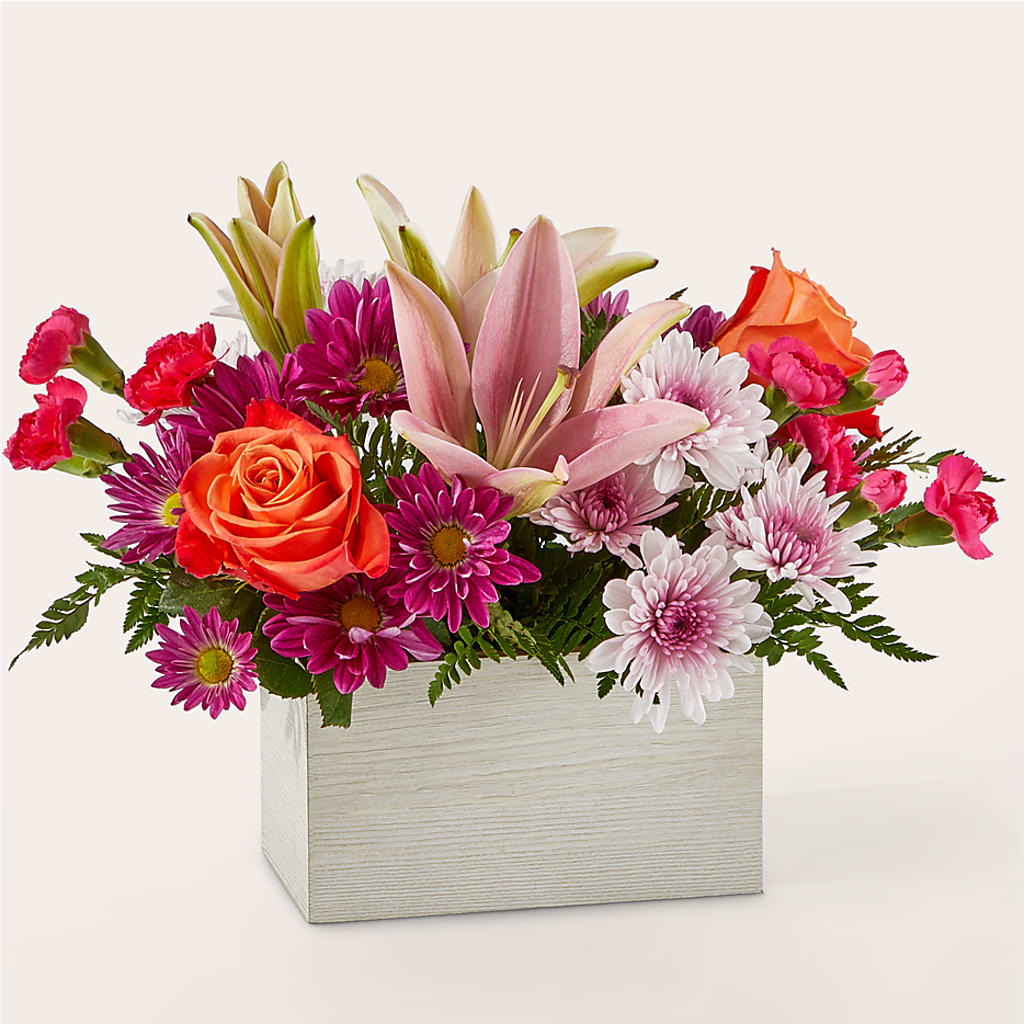 Light of My Life Box Bouquet – SIXTO'S FLOWER SHOP, Union City NJ