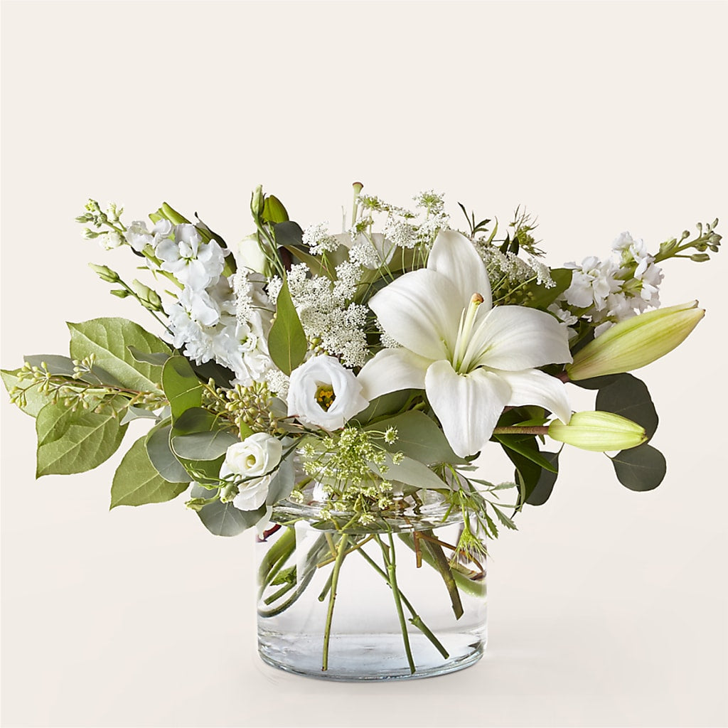 Alluring Elegance Bouquet – SIXTO'S FLOWER SHOP, Union City NJ