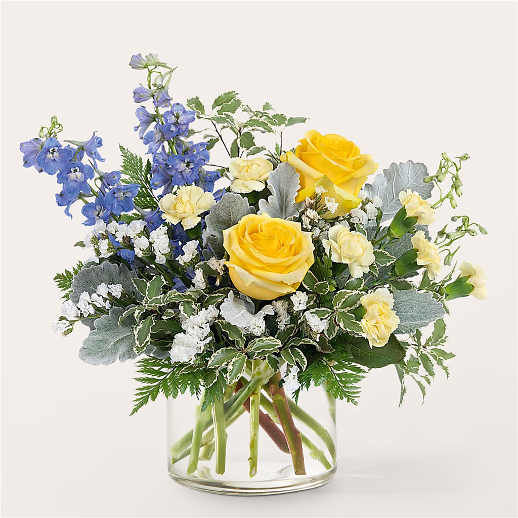 Butterfly Wings Bouquet – SIXTO'S FLOWER SHOP, Union City NJ