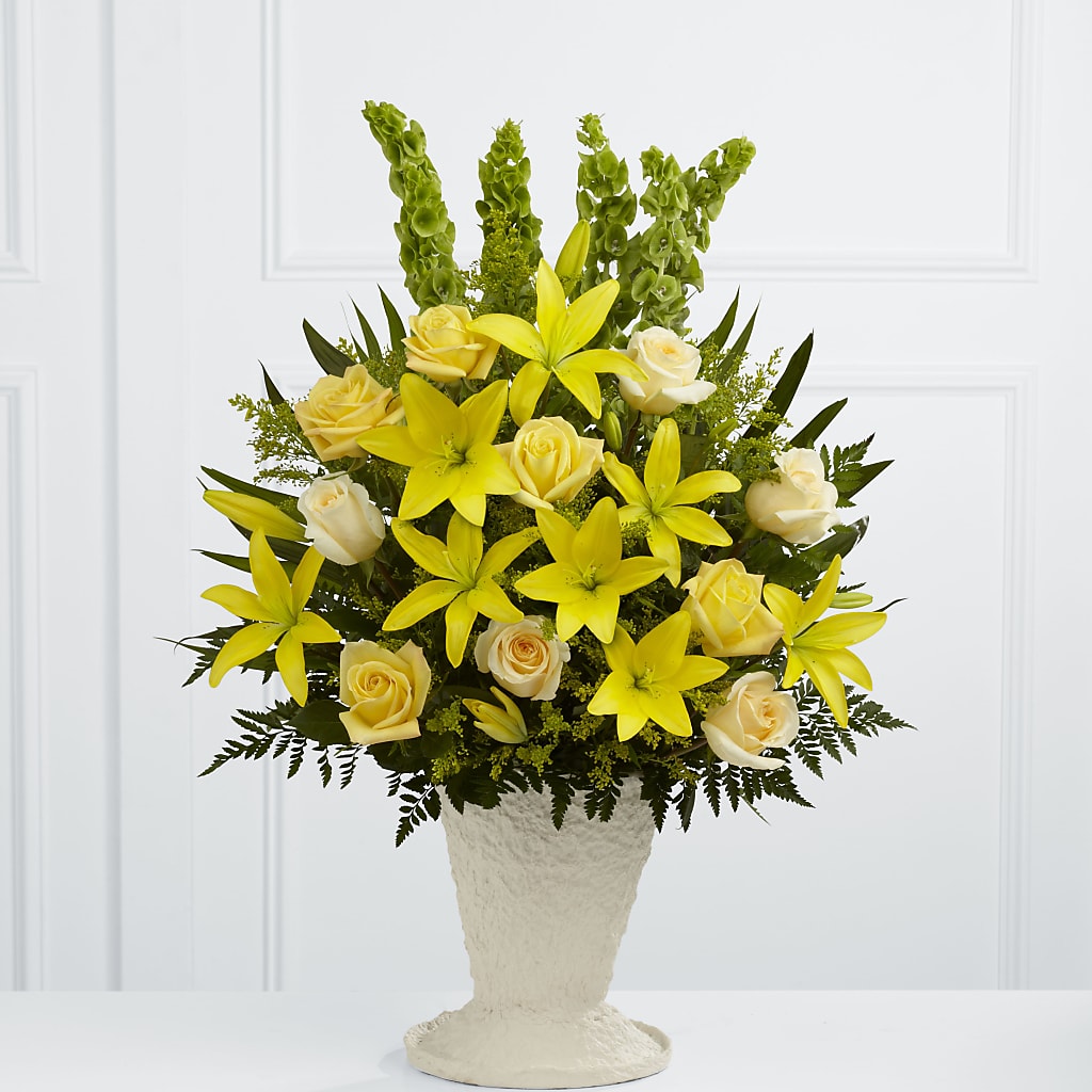 Golden Memories Arrangement – SIXTO'S FLOWER SHOP, Union City NJ