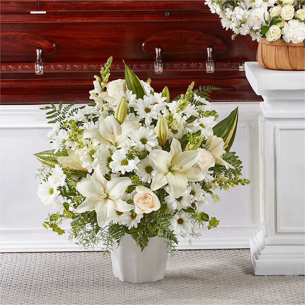 Thoughts of Tranquility Floor Basket – SIXTO'S FLOWER SHOP, Union City NJ