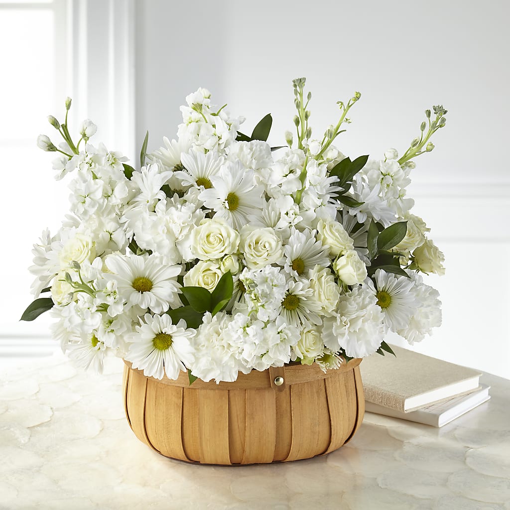 Graceful Garden Basket – SIXTO'S FLOWER SHOP, Union City NJ