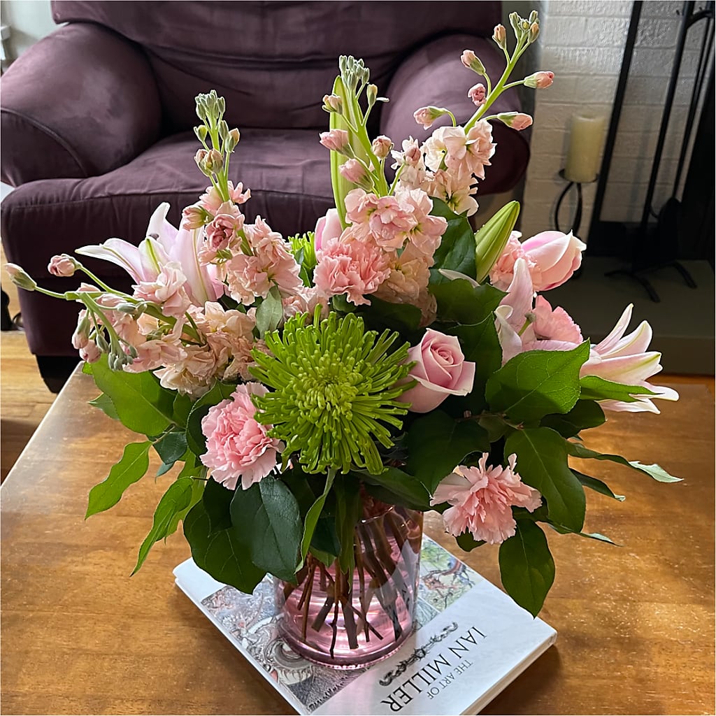 Pretty in Pink Bouquet – SIXTO'S FLOWER SHOP, Union City NJ
