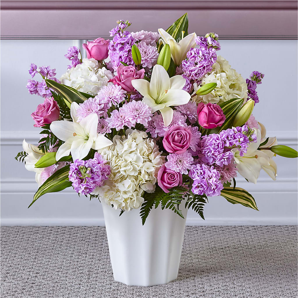 Heaven Sent Floor Basket – SIXTO'S FLOWER SHOP, Union City NJ