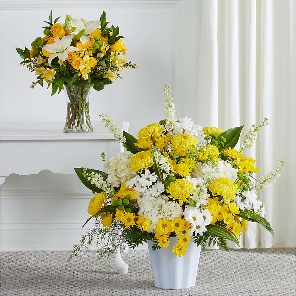 Warm Remembrance Bundles – SIXTO'S FLOWER SHOP, Union City NJ