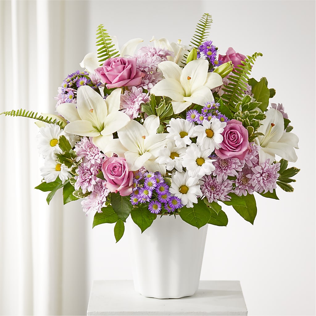 Warmest Thoughts Tabletop Basket – SIXTO'S FLOWER SHOP, Union City NJ