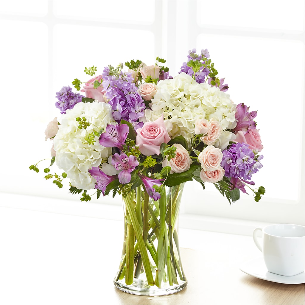 Shared Sentiment Bouquet – SIXTO'S FLOWER SHOP, Union City NJ