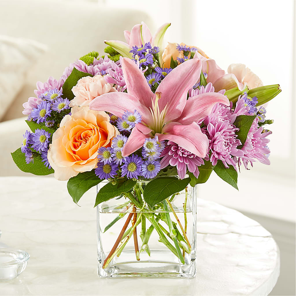 Delicate Details Bouquet – SIXTO'S FLOWER SHOP, Union City NJ