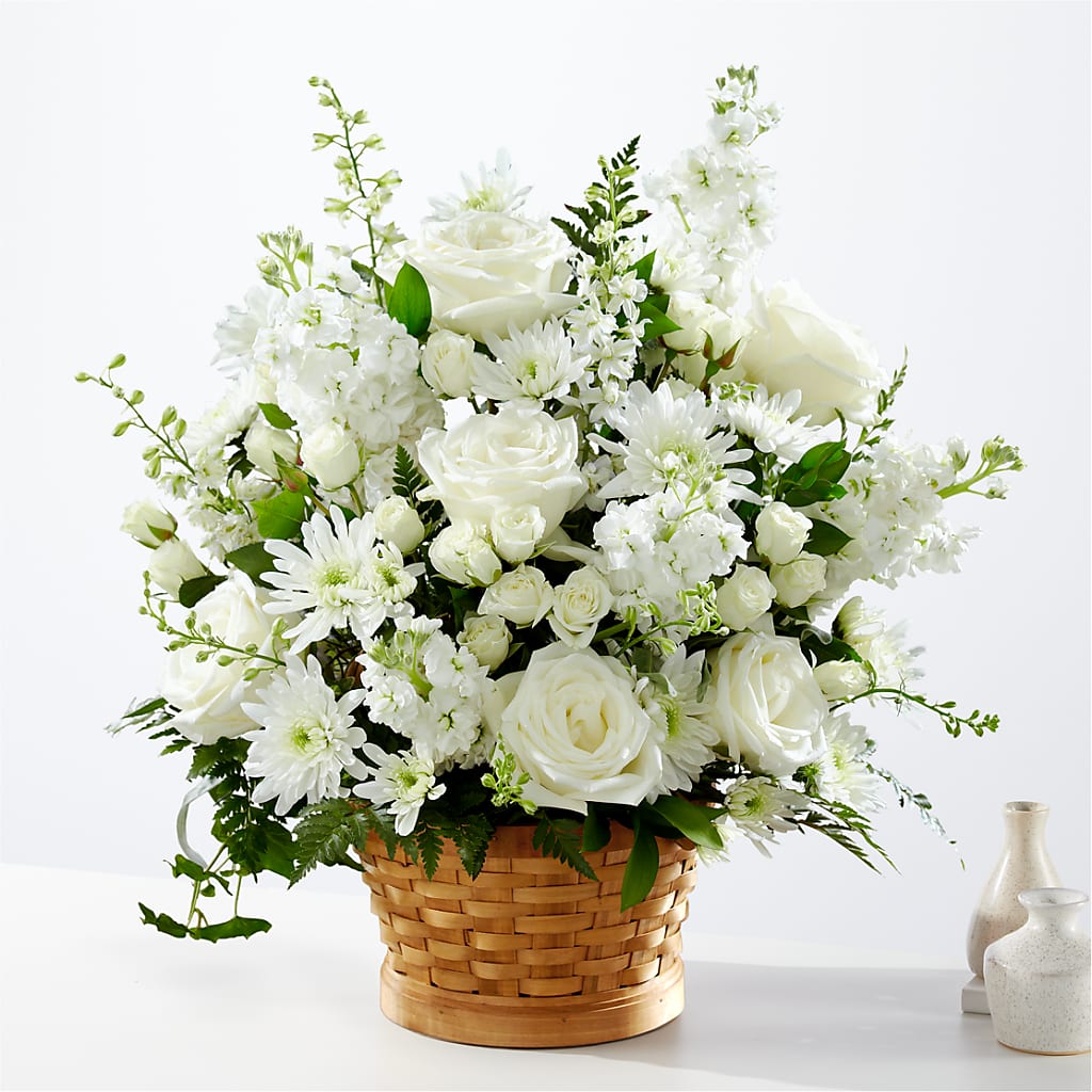 Heartfelt Condolences Arrangement – SIXTO'S FLOWER SHOP, Union City NJ