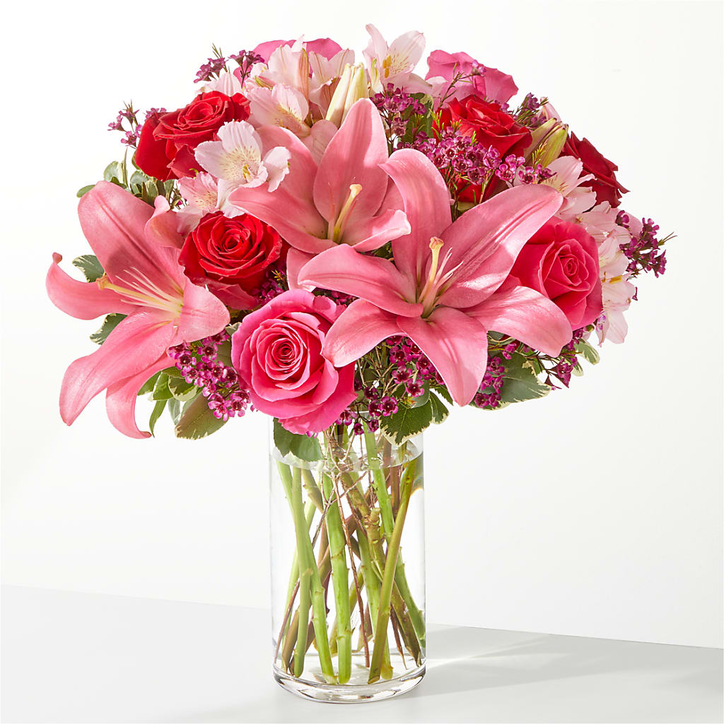 Lucky in Love Bouquet – SIXTO'S FLOWER SHOP, Union City NJ