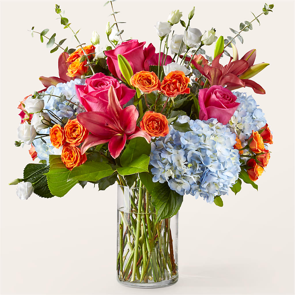 Awestruck Luxury Bouquet – SIXTO'S FLOWER SHOP, Union City NJ