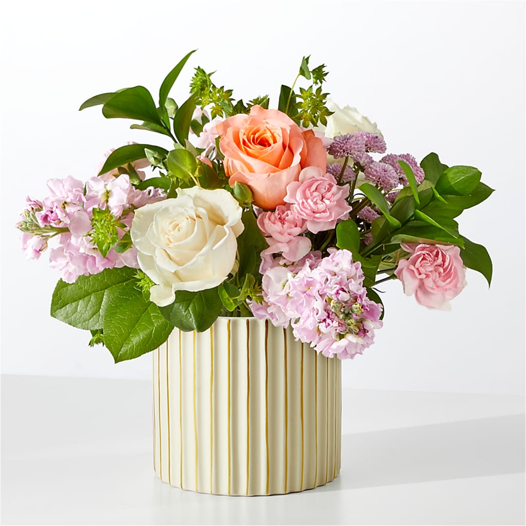 French Market Bouquet with Ivory Vase – SIXTO'S FLOWER SHOP, Union City NJ