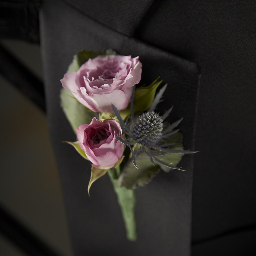 Veronica Boutonniere – SIXTO'S FLOWER SHOP, Union City NJ
