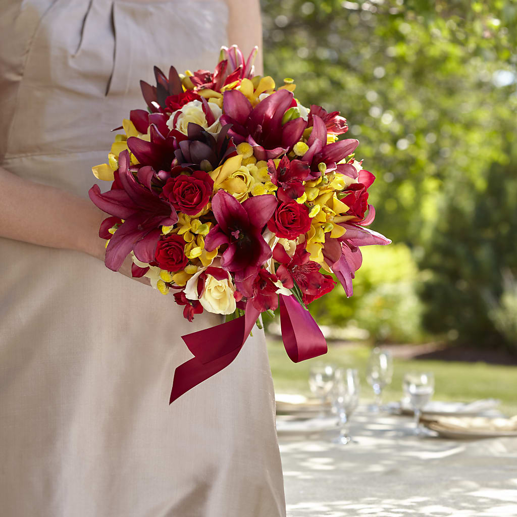 Sunningdale Bouquet – SIXTO'S FLOWER SHOP, Union City NJ