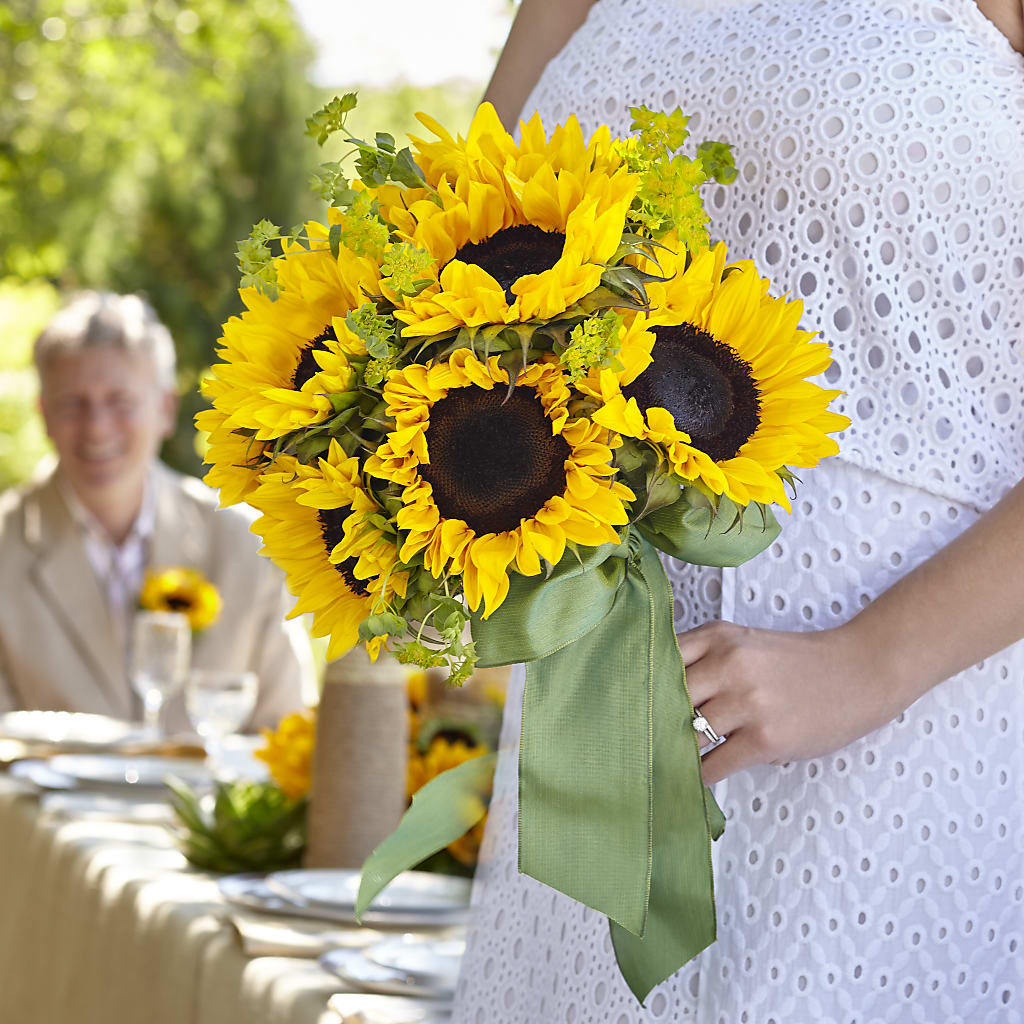Free Spirit Bouquet – SIXTO'S FLOWER SHOP, Union City NJ