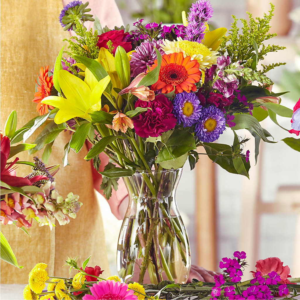 Bold & Bright – A Florist Original – SIXTO'S FLOWER SHOP, Union City NJ