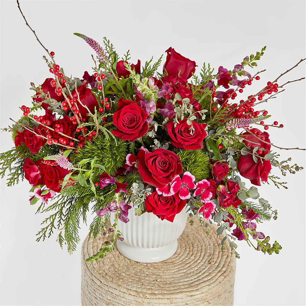 Big Red Bow Bouquet – SIXTO'S FLOWER SHOP, Union City NJ