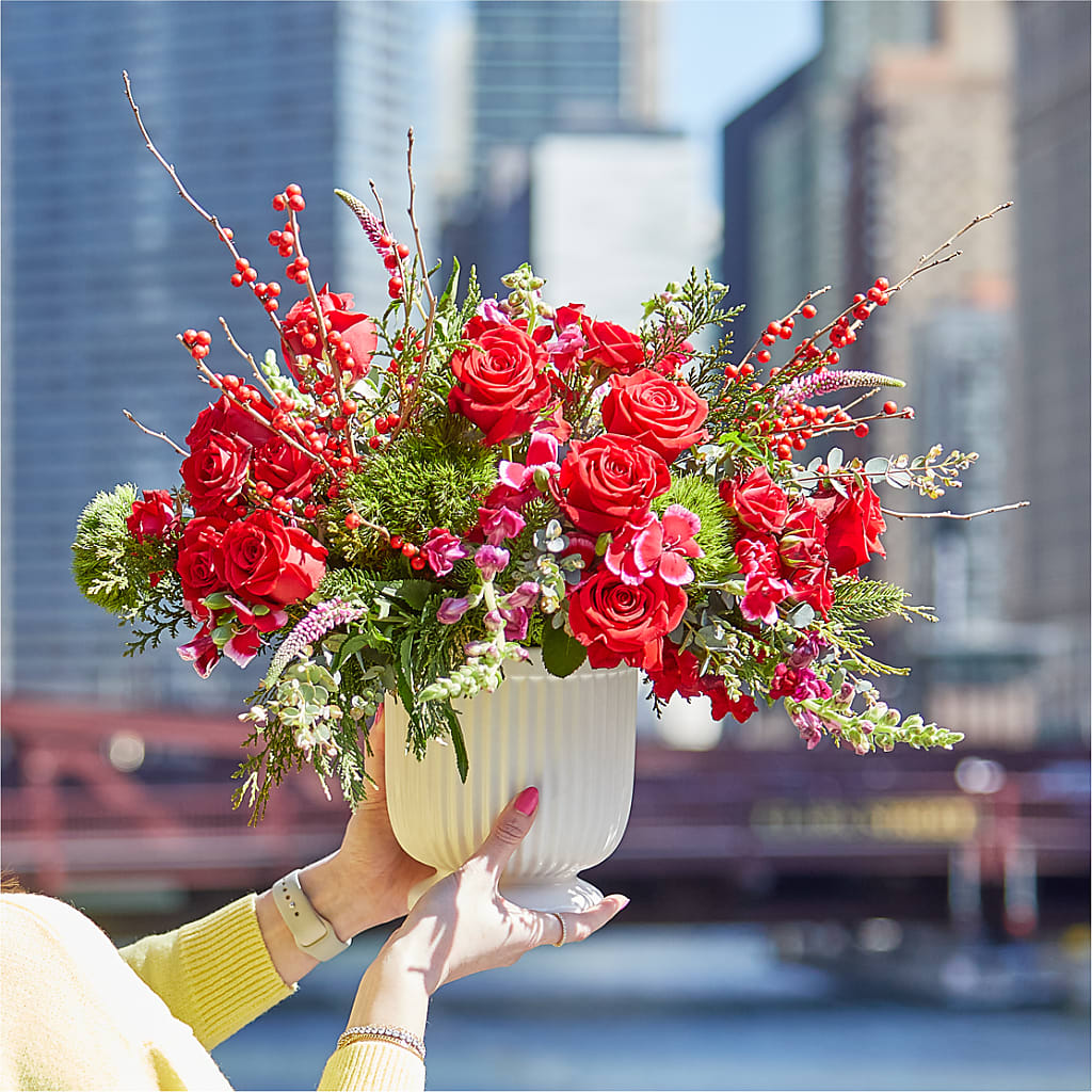 Big Red Bow Bouquet – SIXTO'S FLOWER SHOP, Union City NJ