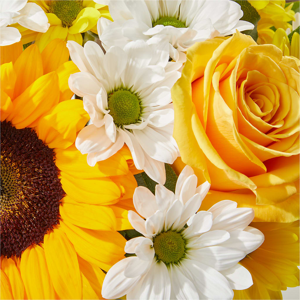 Be Happy Bouquet – SIXTO'S FLOWER SHOP, Union City NJ