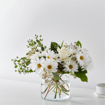 Fresh Linen Bouquet – SIXTO'S FLOWER SHOP, Union City NJ