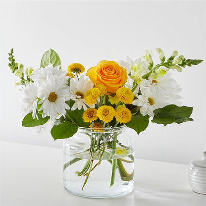 Sun Salutation Bouquet – SIXTO'S FLOWER SHOP, Union City NJ