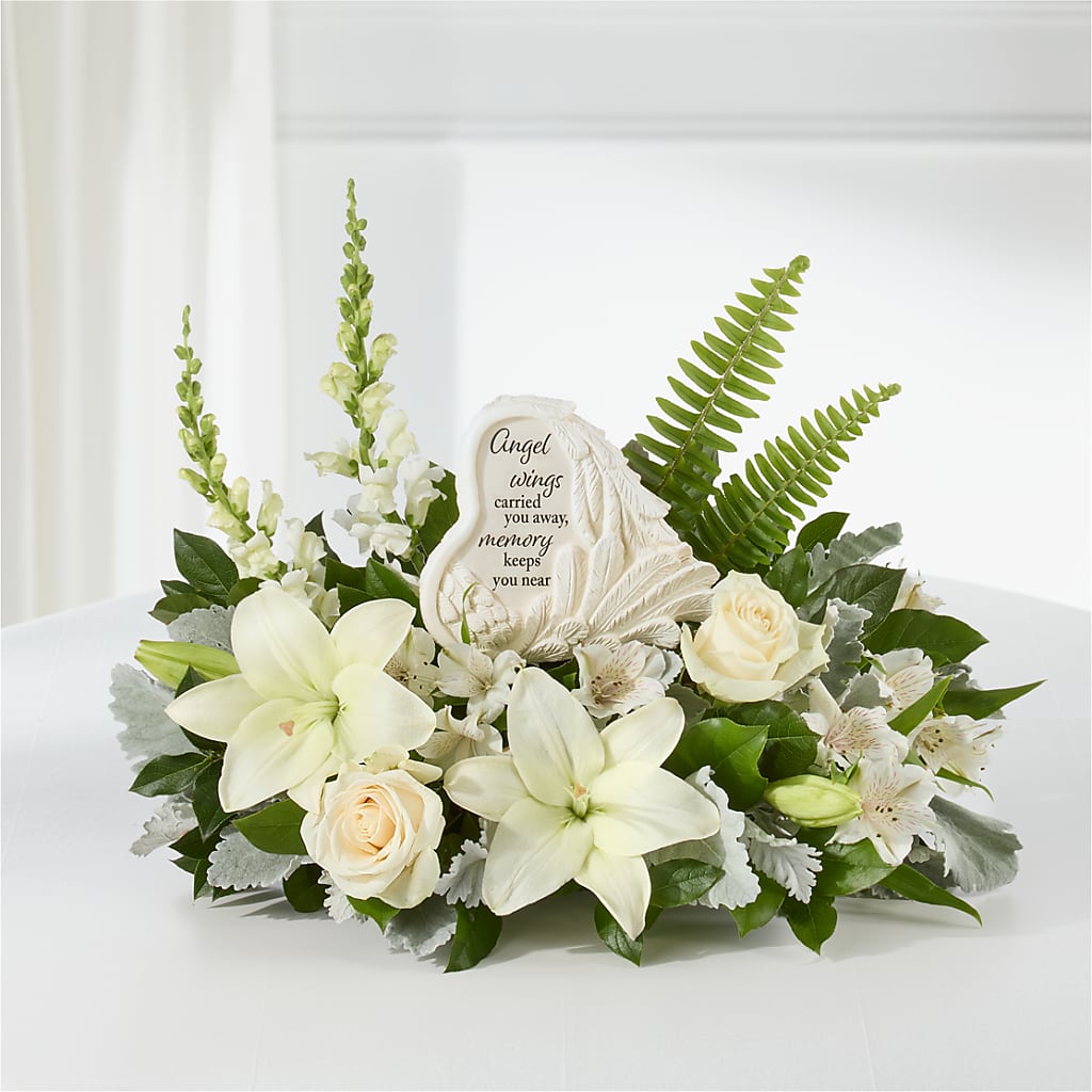 Holding You Close Arrangement – SIXTO'S FLOWER SHOP, Union City NJ