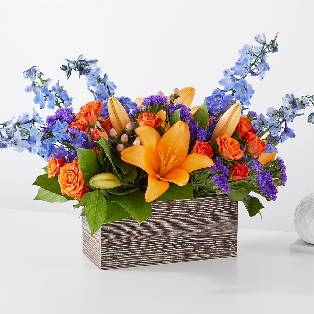 Radiant Citrus Box Bouquet – SIXTO'S FLOWER SHOP, Union City NJ