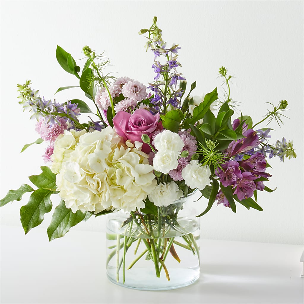 Violet Caress Bouquet – SIXTO'S FLOWER SHOP, Union City NJ