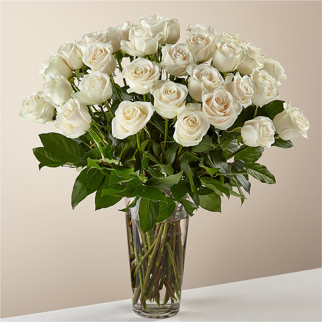 Long Stem White Rose Bouquet – SIXTO'S FLOWER SHOP, Union City NJ