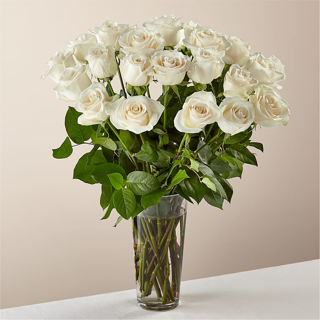 Long Stem White Rose Bouquet – SIXTO'S FLOWER SHOP, Union City NJ