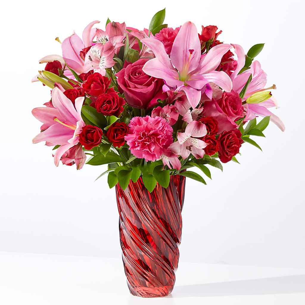 In Love Bouquet with Luxe Swirl Vase – SIXTO'S FLOWER SHOP, Union City NJ