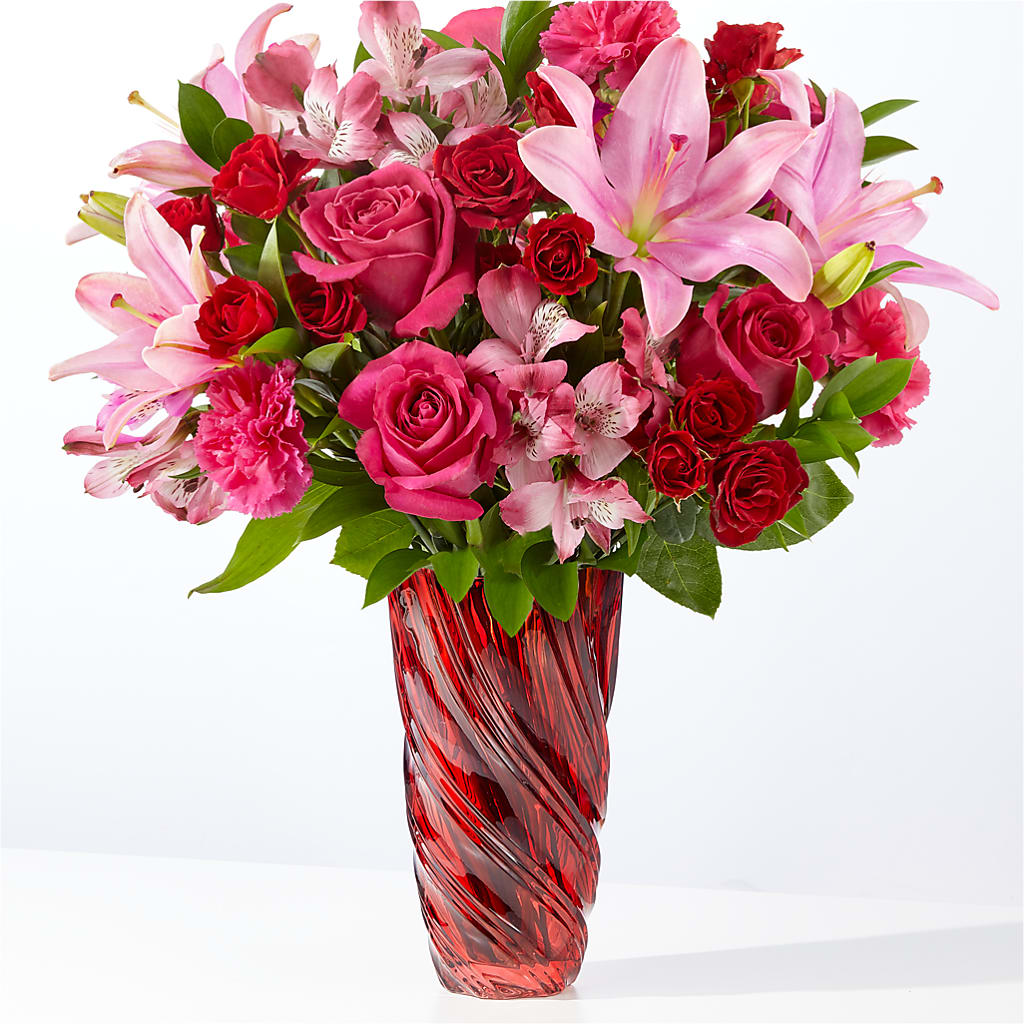 In Love Bouquet with Luxe Swirl Vase – SIXTO'S FLOWER SHOP, Union City NJ