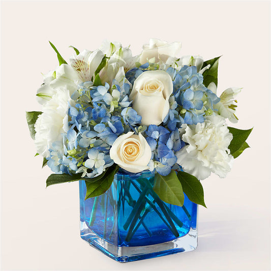 Soothing Waters Bouquet – SIXTO'S FLOWER SHOP, Union City NJ