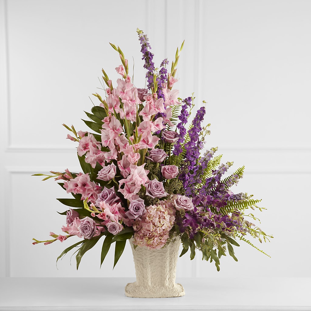 Flowing Garden Arrangement – SIXTO'S FLOWER SHOP, Union City NJ
