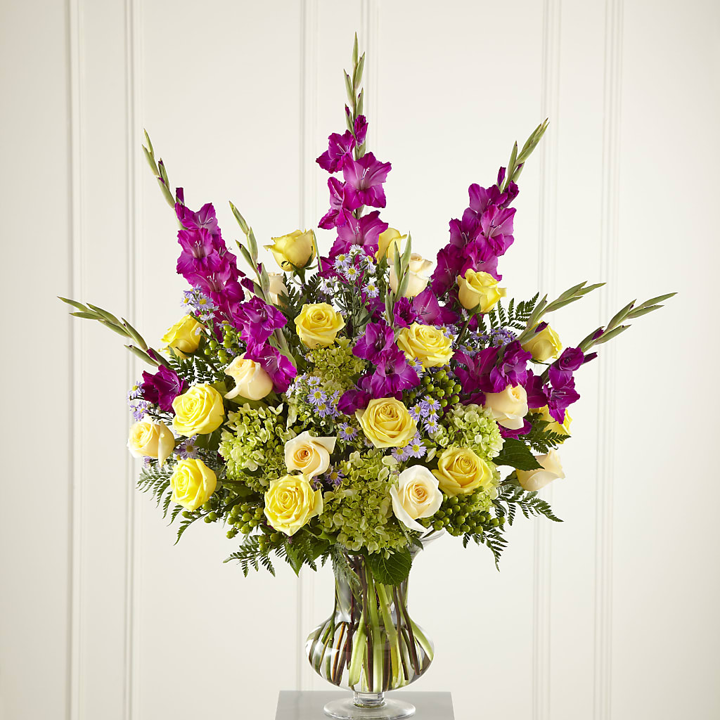 Loveliness Arrangement – SIXTO'S FLOWER SHOP, Union City NJ