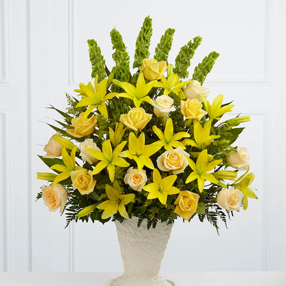 Golden Memories Arrangement – SIXTO'S FLOWER SHOP, Union City NJ