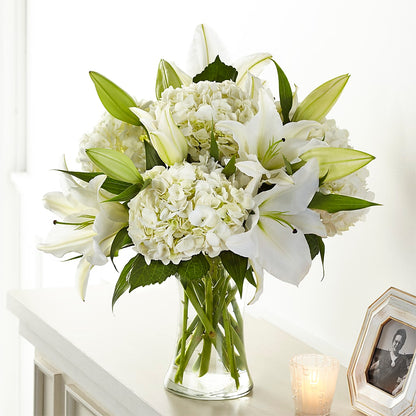 Compassionate Lily Bouquet – SIXTO'S FLOWER SHOP, Union City NJ