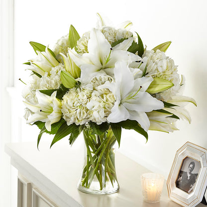 Compassionate Lily Bouquet – SIXTO'S FLOWER SHOP, Union City NJ