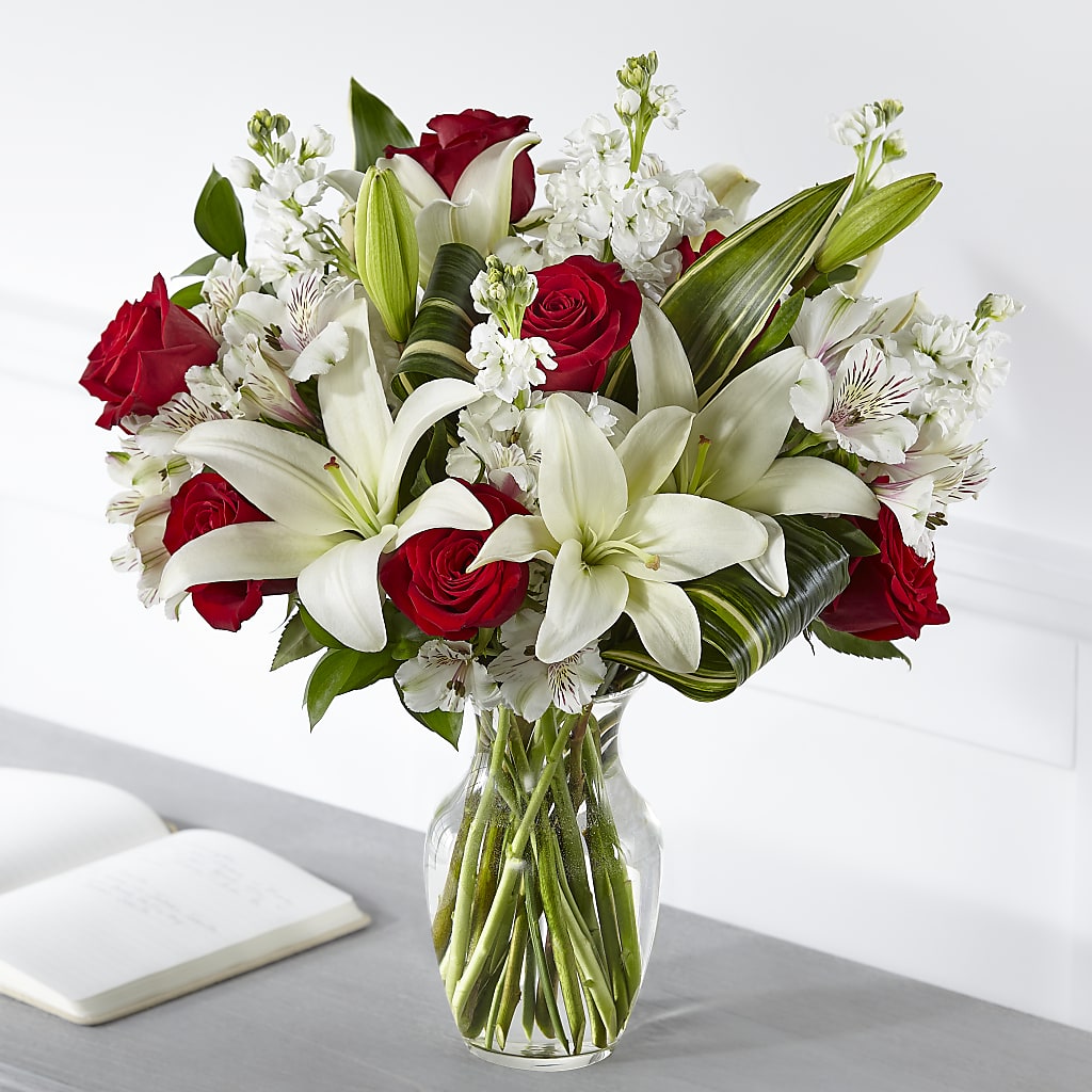Loving Respect Bouquet – SIXTO'S FLOWER SHOP, Union City NJ