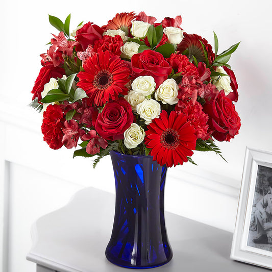Hearts Embrace Bouquet – SIXTO'S FLOWER SHOP, Union City NJ