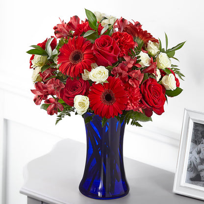 Hearts Embrace Bouquet – SIXTO'S FLOWER SHOP, Union City NJ