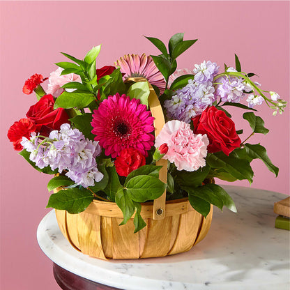 Pink Picnic Basket – SIXTO'S FLOWER SHOP, Union City NJ