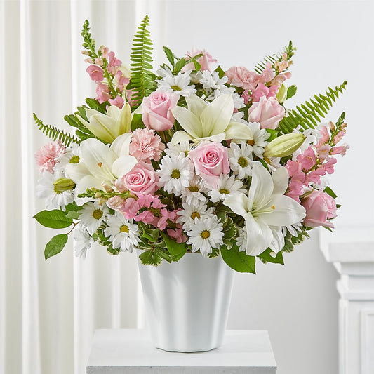 Soft Touch Tabletop Basket – SIXTO'S FLOWER SHOP, Union City NJ