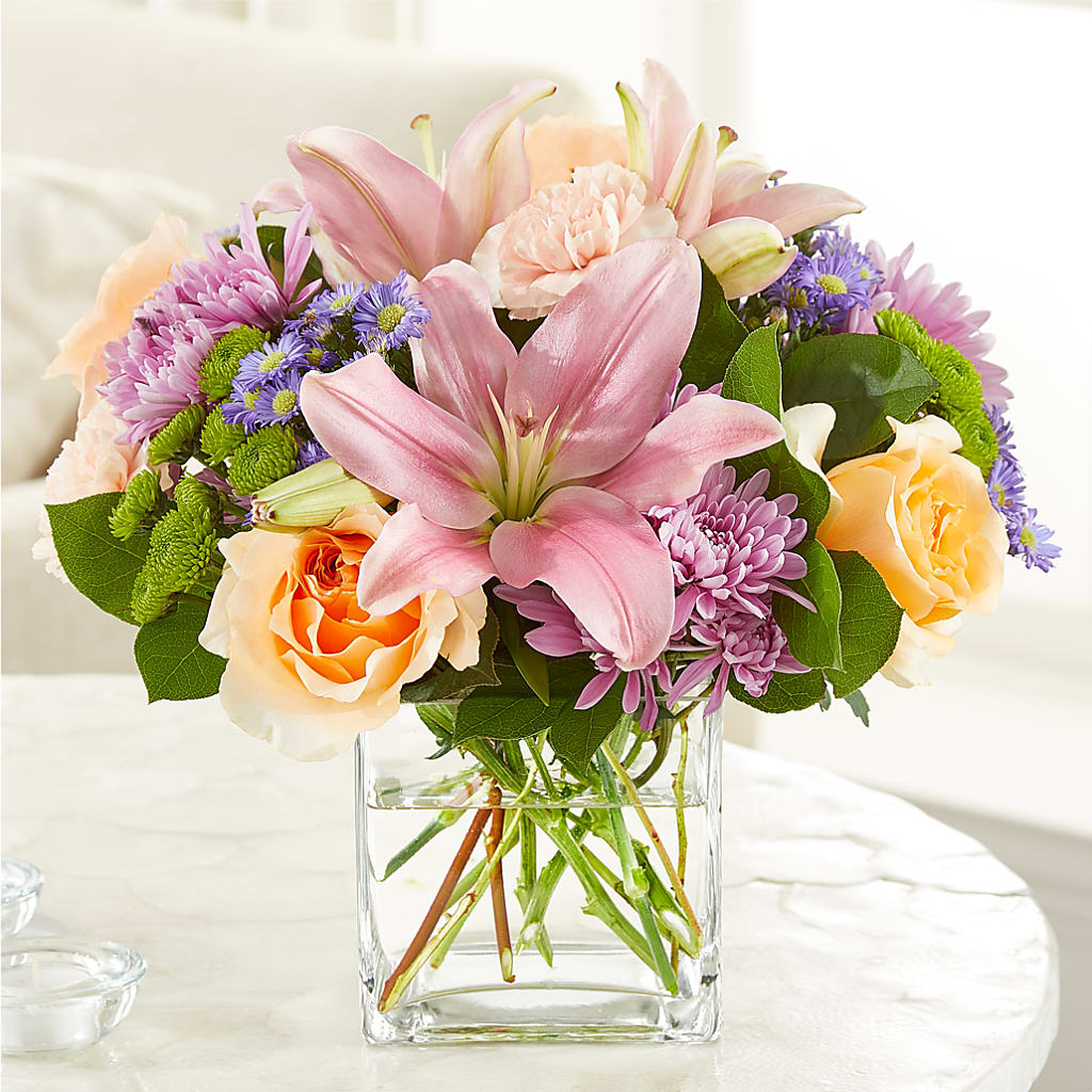 Delicate Details Bouquet – SIXTO'S FLOWER SHOP, Union City NJ