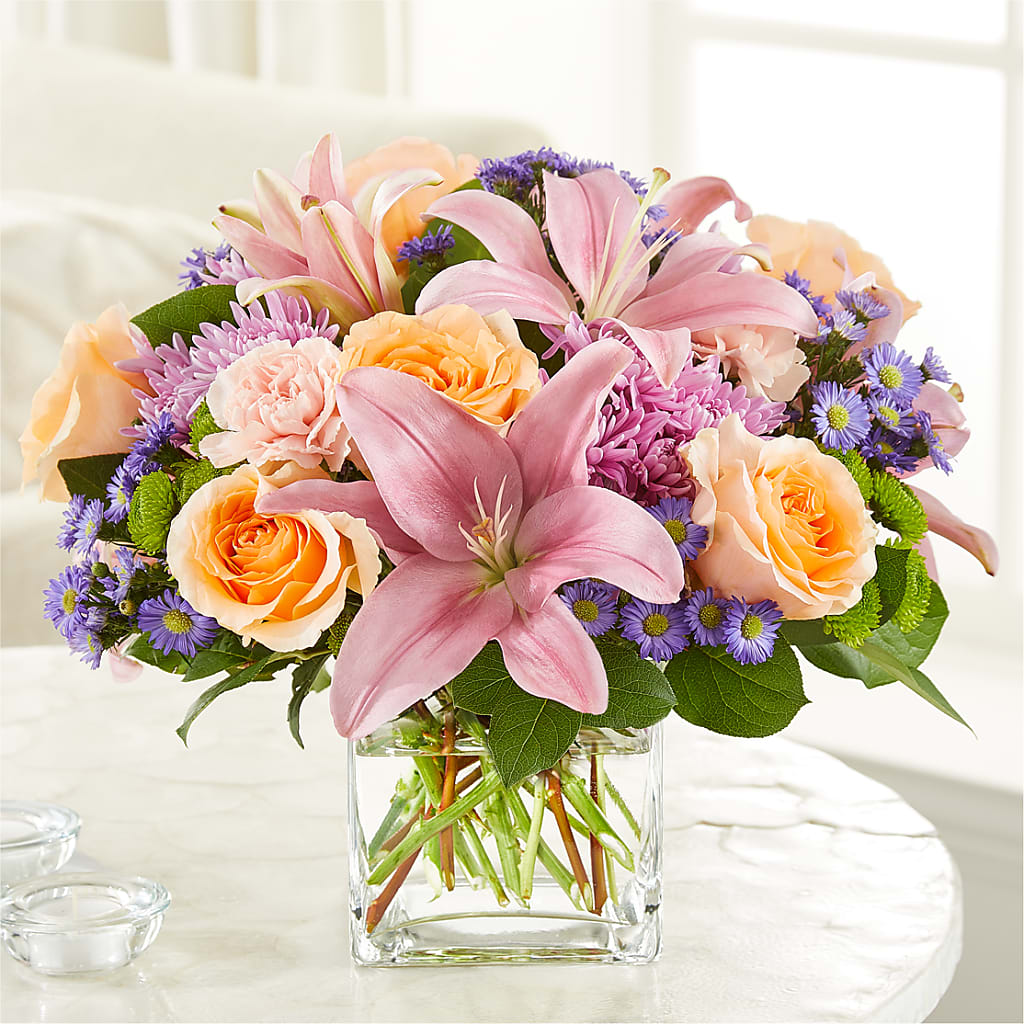 Delicate Details Bouquet – SIXTO'S FLOWER SHOP, Union City NJ