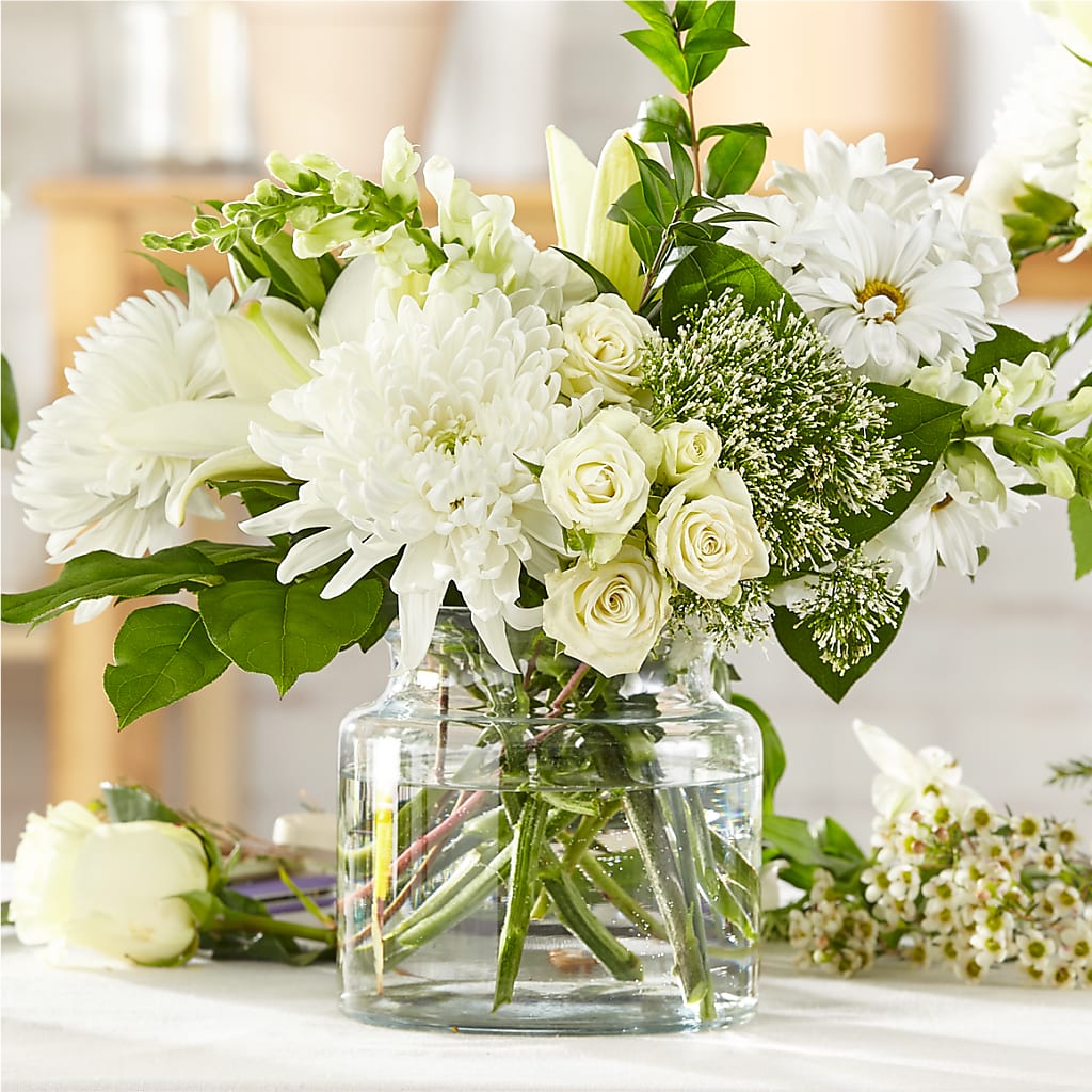 Classic Ivory – A Florist Original – SIXTO'S FLOWER SHOP, Union City NJ