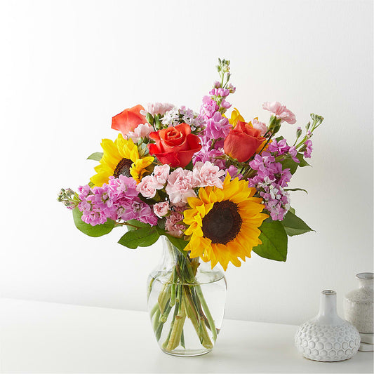 Yellow Brick Road Bouquet – SIXTO'S FLOWER SHOP, Union City NJ