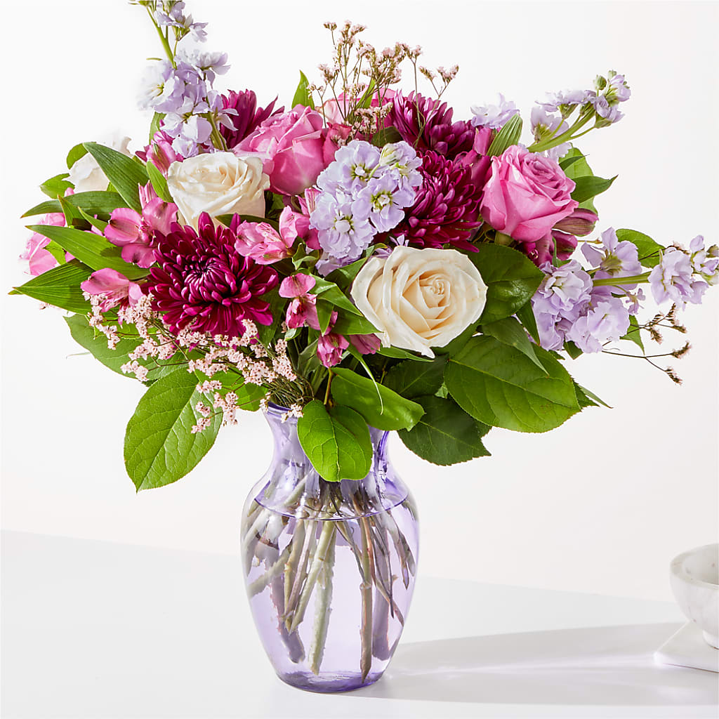 Amethyst Dreams Bouquet – SIXTO'S FLOWER SHOP, Union City NJ