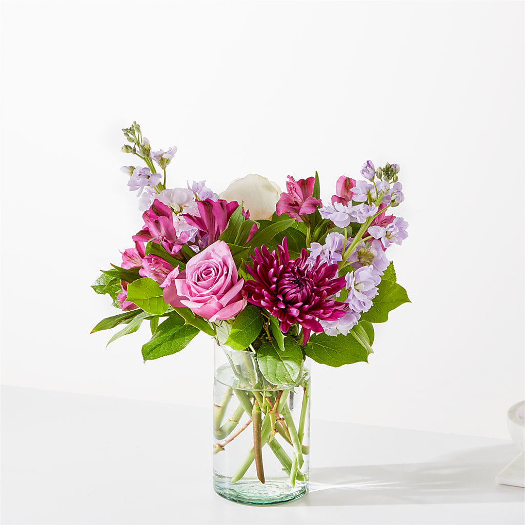 Amethyst Dreams Bouquet – SIXTO'S FLOWER SHOP, Union City NJ